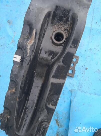 Усилитель переднего бампера BMW 3-серия E90/E91