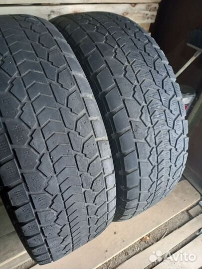 Dunlop Grandtrek AT30 265/65 R17