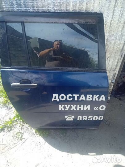 Двери тойота пробокс