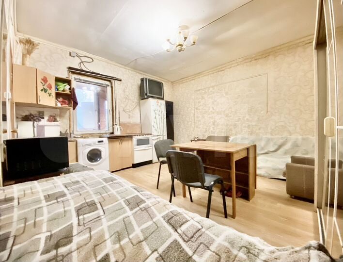 Комната 30 м² в 1-к., 1/2 эт.