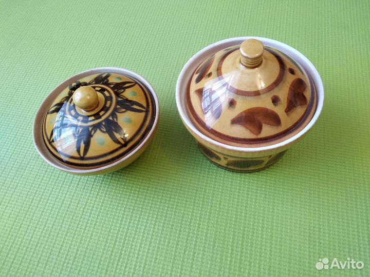 Маслёнка и сахарница 