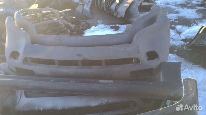 Передний бампер Audi 80B3 90B3