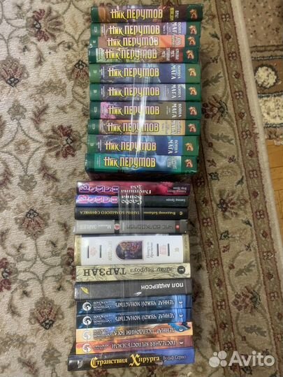 Книги фантастика и фэнтези