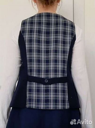 Школьная жилетка, форма гимназии 42