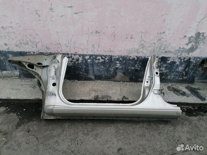 Стойка кузова левая Toyota Vista SV40 4S-FE 1998