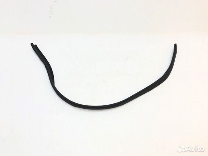 Уплотнитель капота передний Bmw 1-Series F20 1.6I