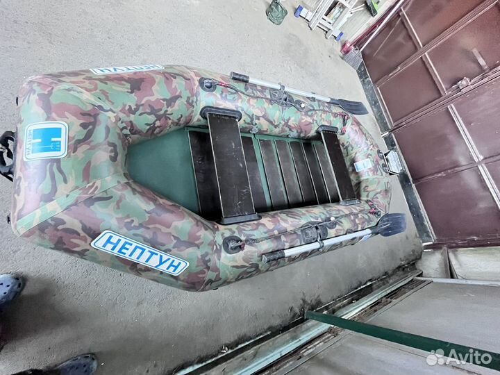 Лодка пвх с ходовым навесом