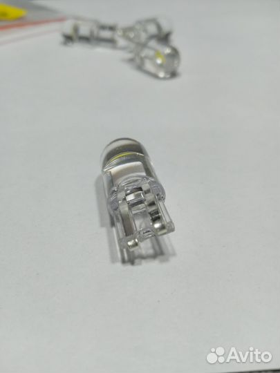 Плафон освещения салона Ford Fiesta/Ford Fusion