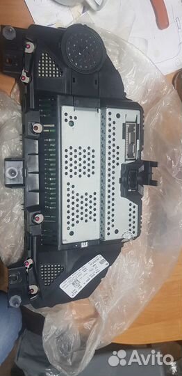 Щиток приборов VW Touareg