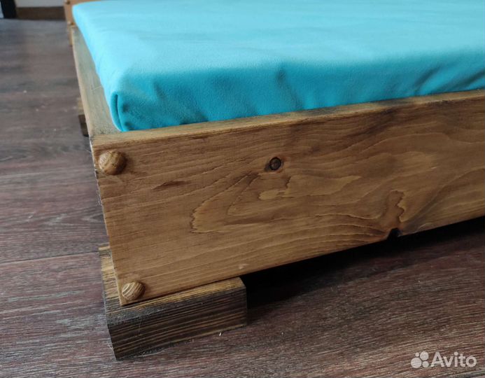 Лежанка для средней собаки