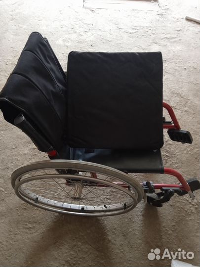 Коляска для инвалидов