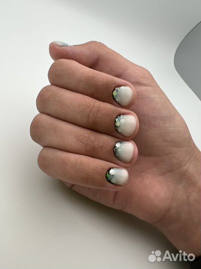 Маникюр с покрытием