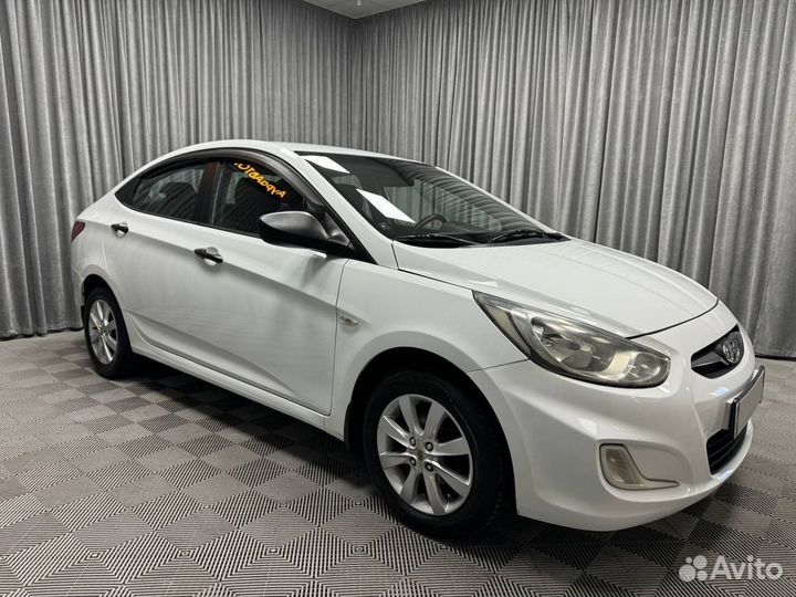 Hyundai Solaris 1.4 МТ, 2011, 123 283 км