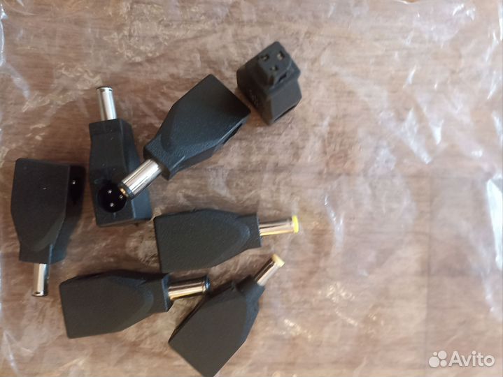Адаптер для ноутбука