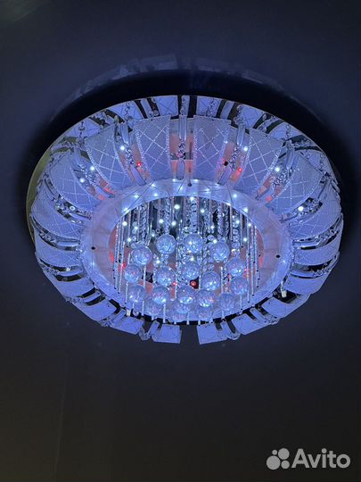 Люстра потолочная