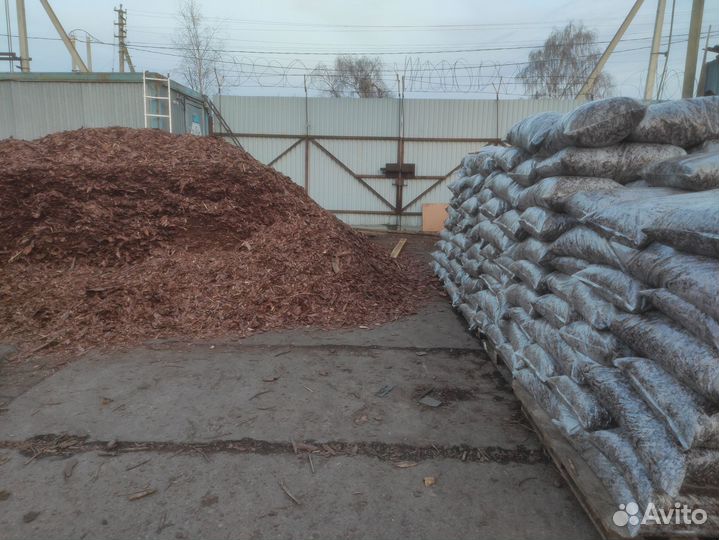 Кора лиственницы и сосны в мешках с доставкой