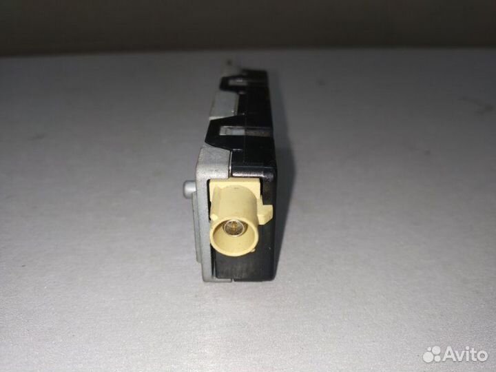 Антенна Volkswagen Touareg 2008