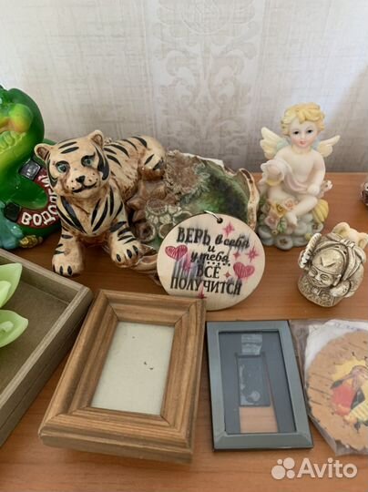 Сувениры разные