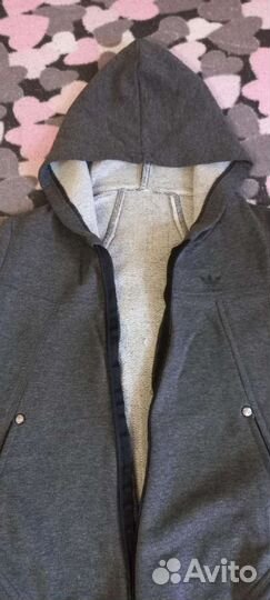 Спортивная кофта