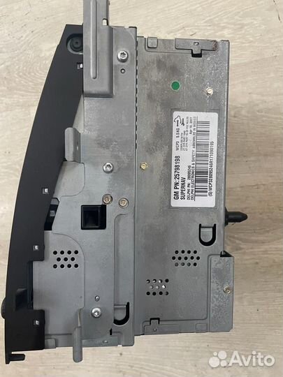 Головное устройство cadillac escalade 3