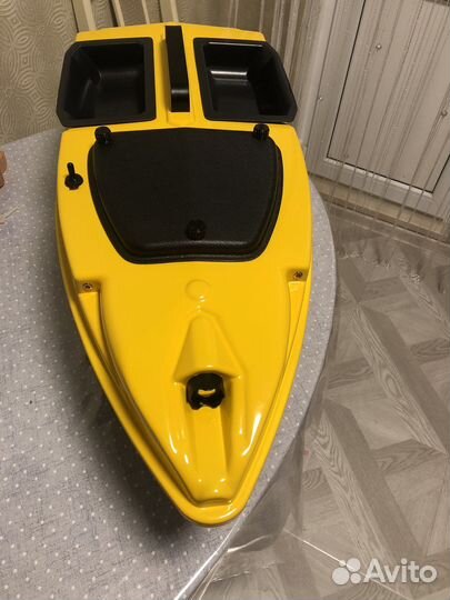 Корпус прикормочного кораблика