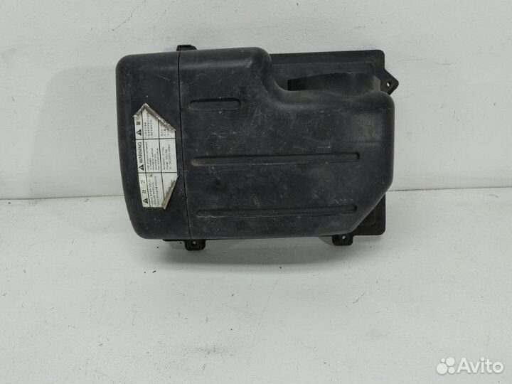 Крышка корпуса воздушного фильтра Ssang Yong