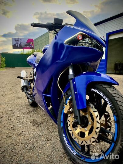 Kawasaki ZXR Ninja