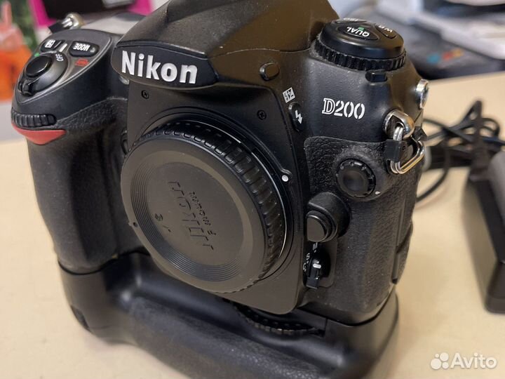 Фотоаппарат nikon d200