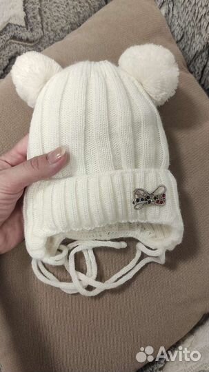 Шапка для девочки новая
