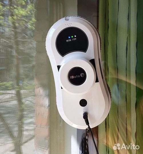 Робот мойщик окон в аренду