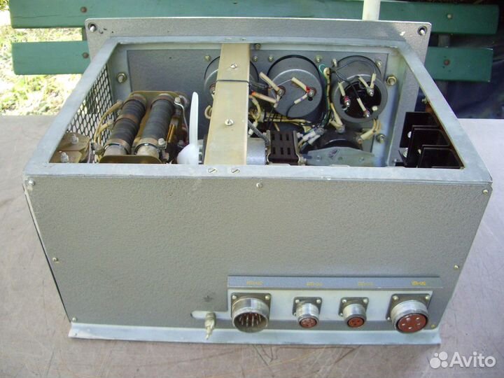 Радиостанция Р-140. Блок регулировок