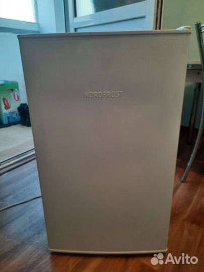 Холодильник маленький