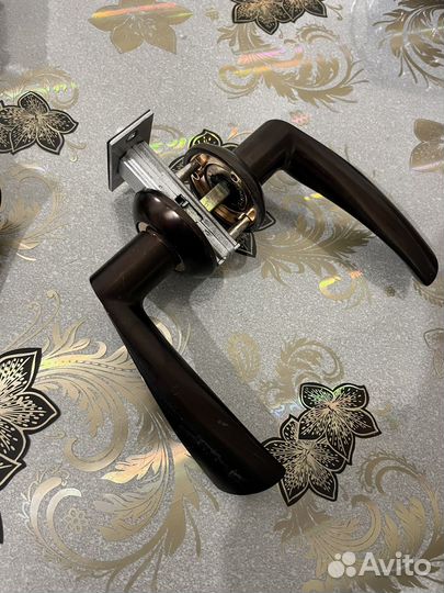 Межкомнатные двери бу деревянные