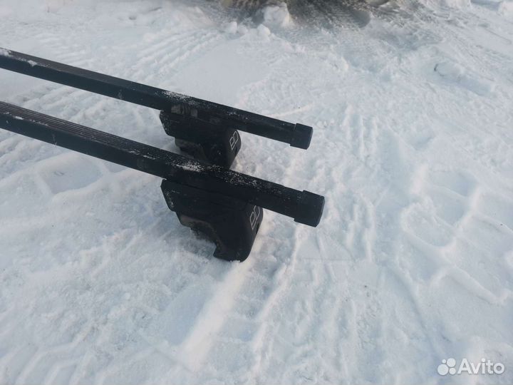 Продам поперечины на рейлинги