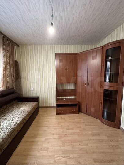 Комната 16 м² в 3-к., 4/25 эт.