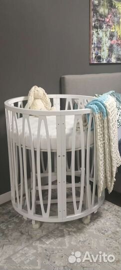 Детская кроватка трансформер с маятником