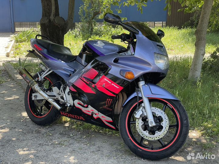 Honda CBR600 F2 1995