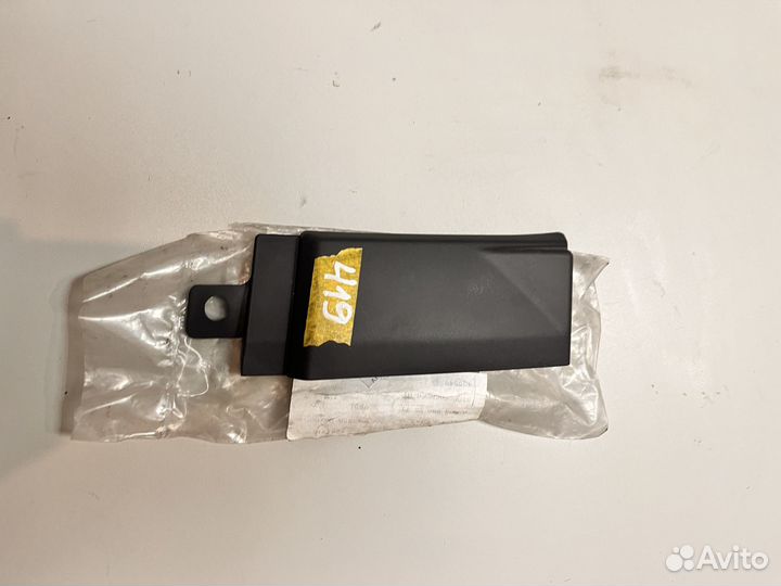 Накладка заднего бампера правая для Mercedes Benz