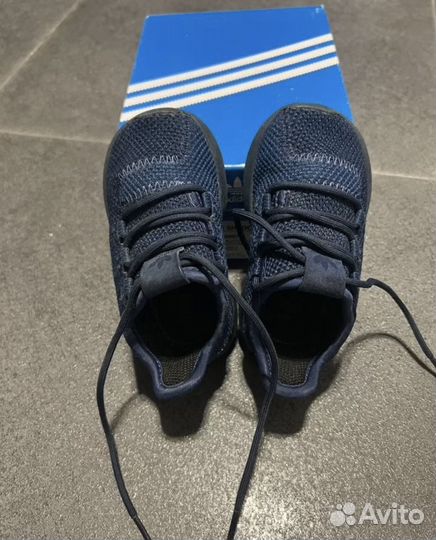 Кроссовки adidas оригинальные 20