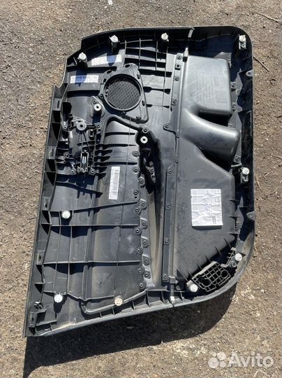 Бмв 1 f20 обшивка двери передняя правая