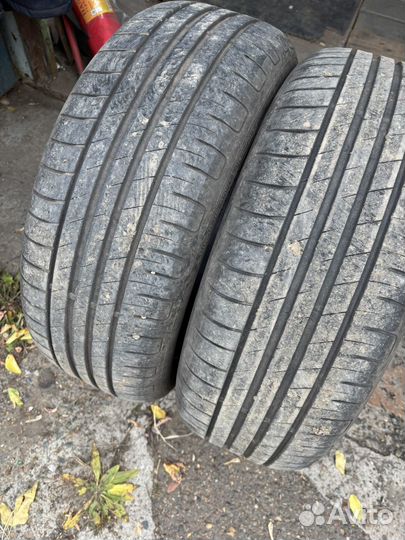 Goodyear EfficientGrip Performance 205/60 R16