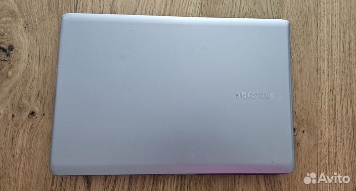Ноутбук Samsung NP530U4C