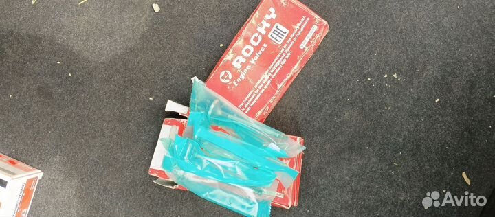 Передние стойки на Nissan x trail