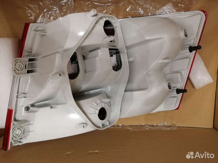 Фонарь задний левый skoda octavia a7