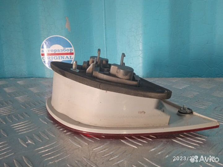 Фонарь крышки багажника задний правый Fiat Albea