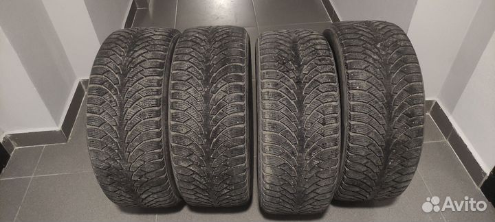 Nokian Tyres Hakkapeliitta Sport Utility 5 255/50 R19