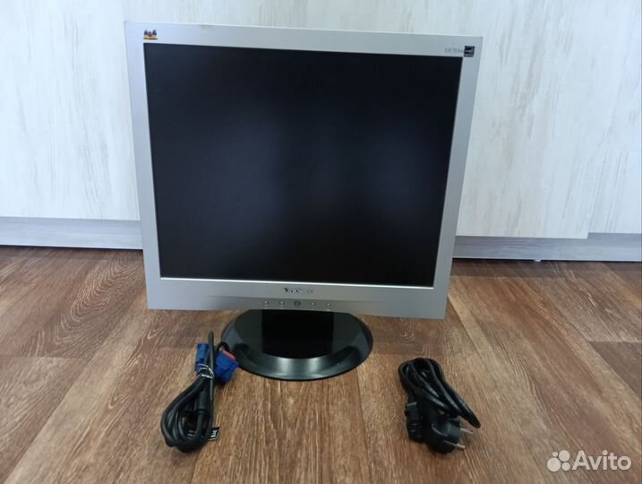 Монитор Viewsonic