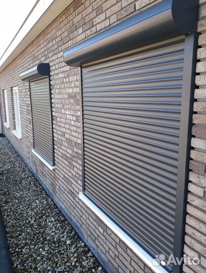Гаражные секционные ворота рольставни