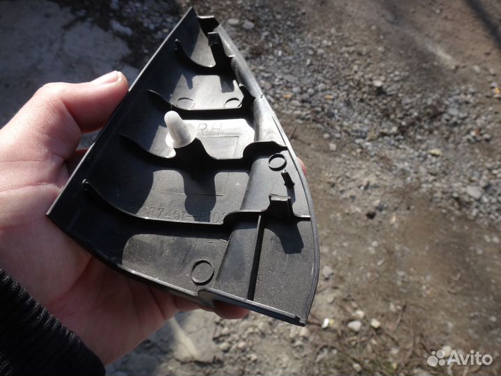 Тойота бб накладка на дверь уголок bB Coo 06-13