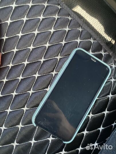 Продам iPhone 11 pro 256